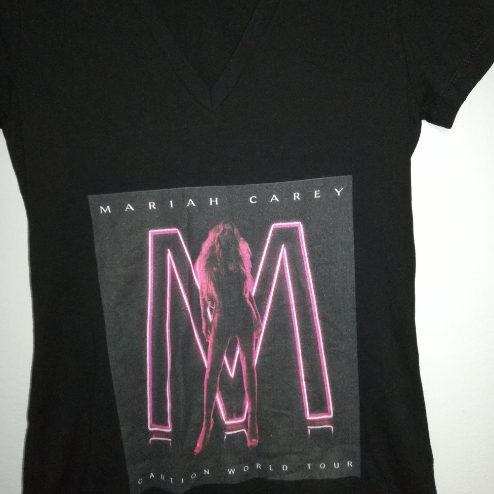 Mariah Carey tour shirt size  medium